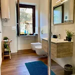 Bnbook Al Castello Апартаменты Travedona
