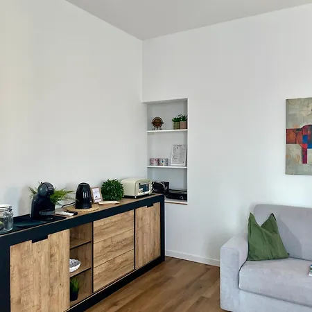 Bnbook Al Castello Apartament *